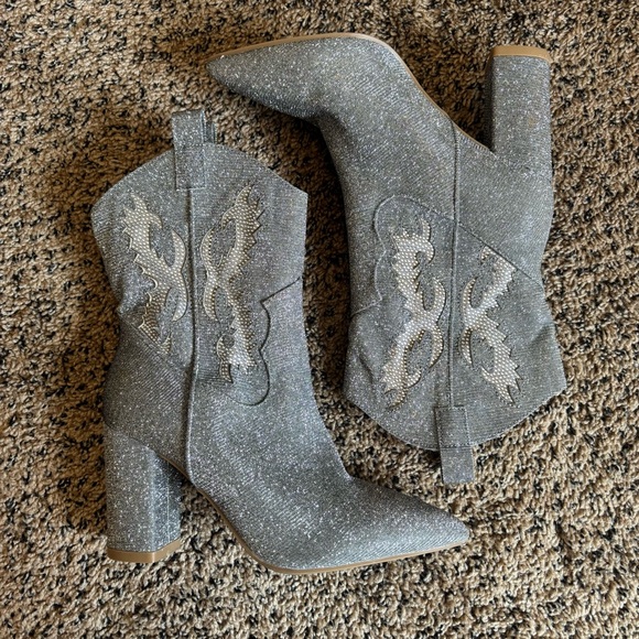 MIA Gypsi Glitter Western Boots - Picture 2 of 6